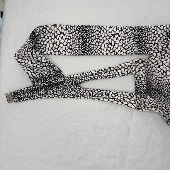 REE BEES Bikini Top Sz Med Black White Pebble Wide Straps Push Up NWT Underwire - Picture 7 of 9